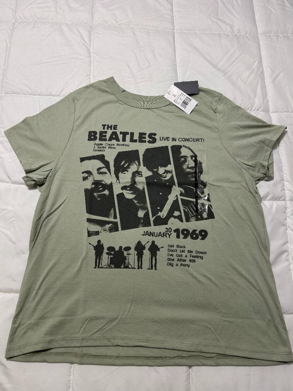 The BEATLES Live In Concert 1969 Size XL T-Shirt 2025 sage Green NWT Unisex
